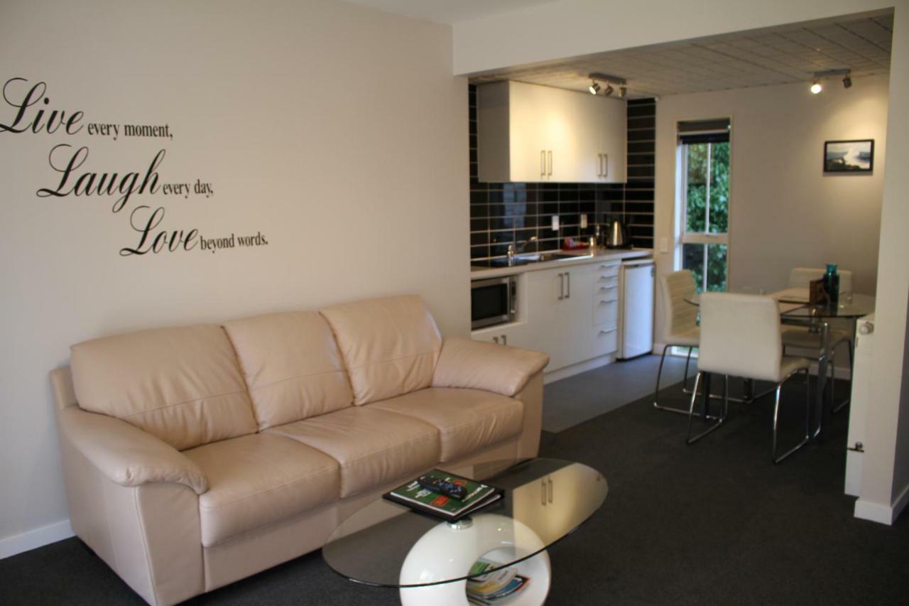 Birchwood Manor Motel Invercargill Dış mekan fotoğraf