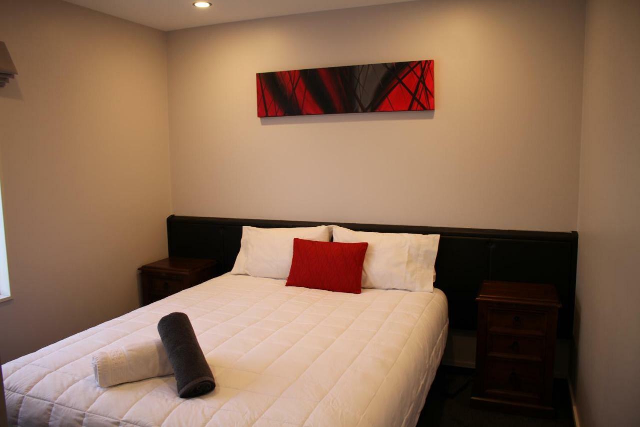 Birchwood Manor Motel Invercargill Dış mekan fotoğraf